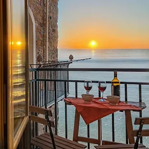 Tramonto Sul Mare Apartment